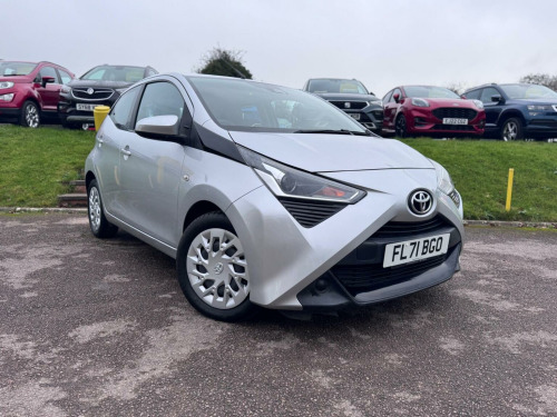 Toyota AYGO  1.0 VVT-i x-play Euro 6 (s/s) 5dr 