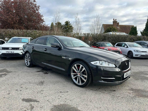 Jaguar XJ  3.0d V6 Portfolio Auto Euro 5 (s/s) 4dr