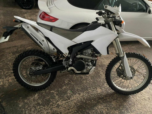 YAMAHA WR250R 250