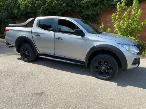 Fiat Fullback  2.4D Cross 4WD Euro 6 4dr