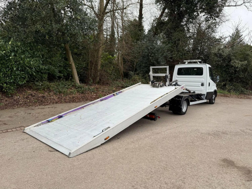 Iveco Daily  3.0D HPI 16V 35C 3750 LWB Euro 6 2dr (DRW)