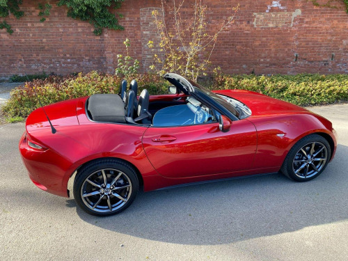 Mazda MX-5  2.0 SKYACTIV-G Sport Nav Euro 6 2dr