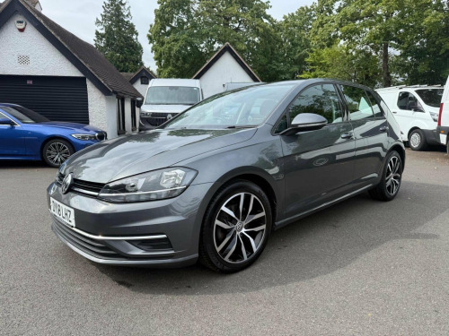 Volkswagen Golf  1.6 TDI SE Nav Euro 6 (s/s) 5dr