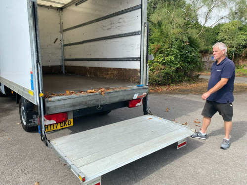 Mercedes-Benz Sprinter  2.1 314 CDI BlueEFFICIENCY 7G-Tronic RWD L3 2dr