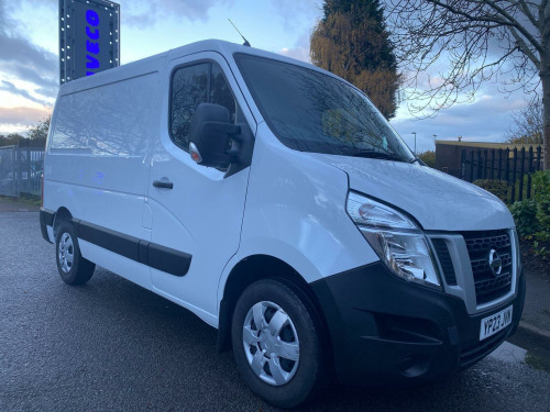 Nissan Interstar  2.3 dCi 33 Acenta FWD L1 Euro 6 4dr