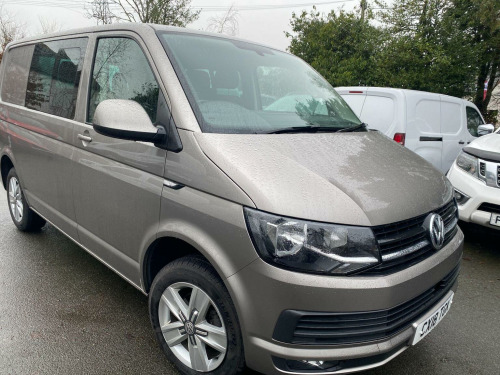 Volkswagen Transporter  2.0 TDI T30 BlueMotion Tech Highline Kombi FWD SWB Euro 6 (s/s) 5dr 