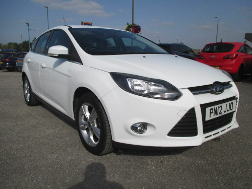 Ford Focus  1.6 Zetec Euro 5 5dr