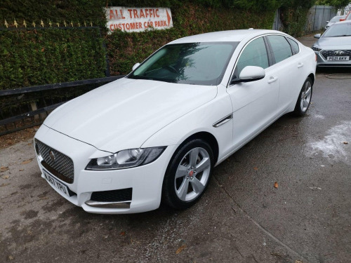 Jaguar XF  2.0d Portfolio Auto Euro 6 (s/s) 4dr