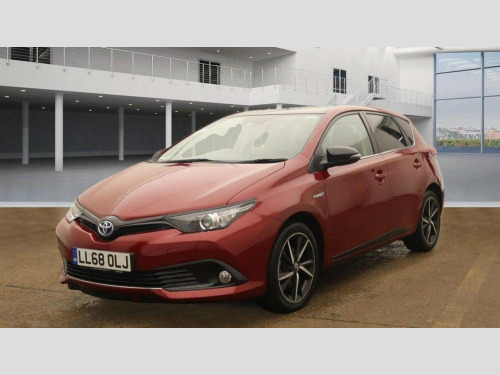 Toyota Auris  1.8 VVT-h Design CVT Euro 6 (s/s) 5dr