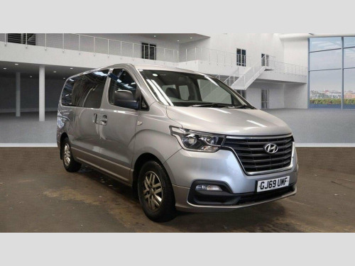 Hyundai i800  2.5 CRDi SE Nav Auto Euro 6 5dr