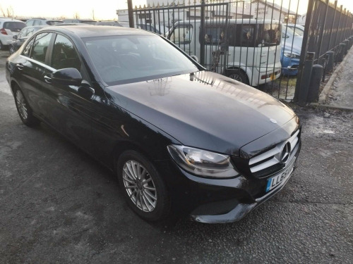 Mercedes-Benz C-Class  2.1 C300h BlueTEC SE Executive G-Tronic+ Euro 6 (s/s) 4dr
