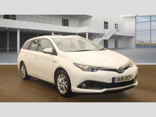Toyota Auris  1.8 VVT-h Icon Tech Touring Sports CVT Euro 6 (s/s) 5dr