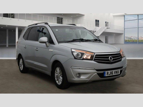 Ssangyong Turismo  2.0 e-XDi ES T-Tronic 7 SEATS