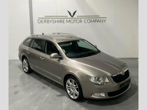 Skoda Superb  2.0 TDI Elegance DSG 4WD Euro 5 5dr