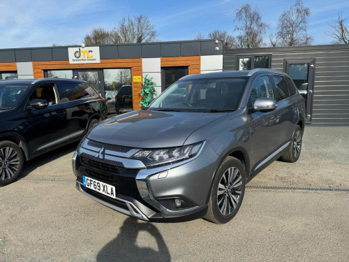 Mitsubishi Outlander  2.0 MIVEC Exceed CVT 4WD Euro 6 (s/s) 5dr