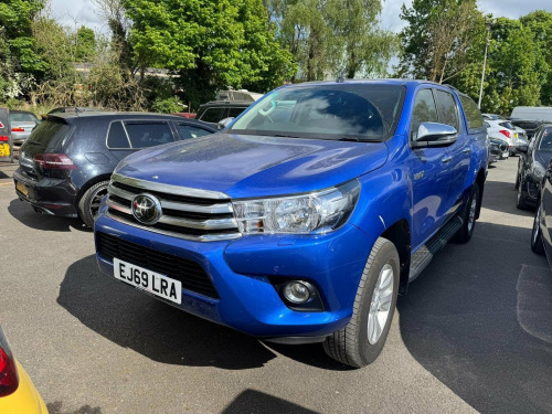 Toyota Hi-Lux  2.4 D-4D Icon Auto 4WD Euro 6 4dr