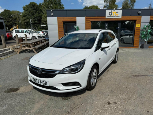 Vauxhall Astra  1.6 CDTi BlueInjection Tech Line Nav Sports Tourer Euro 6 (s/s) 5dr