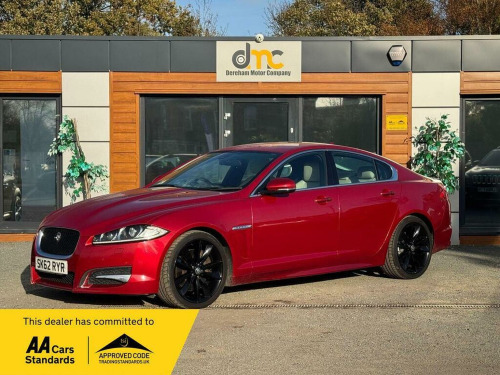 Jaguar XF  3.0d S V6 Portfolio Auto Euro 5 (s/s) 4dr 