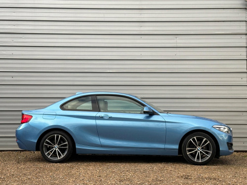 BMW 2 Series  2.0 218d Sport Auto Euro 6 (s/s) 2dr