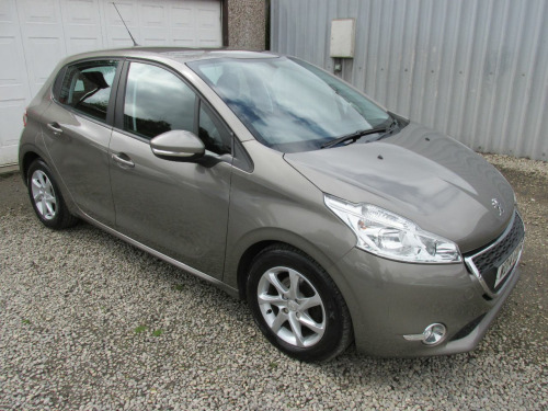 Peugeot 208  1.4 HDi Active 5dr ## LOW MILES - £0 ROAD TAX ##