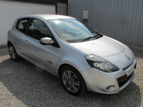 Renault Clio  1.2 16V Dynamique TomTom 3dr ## LOW MILES - STUNNING CAR ##