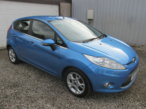 Ford Fiesta  1.4 Zetec 5dr [Climate] ## LOW MILES - STUNNING CAR ##