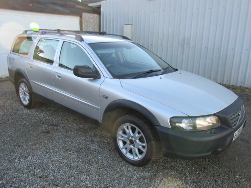 Volvo XC70  2.4 D5 SE 5dr AUTO - ALL WHEEL DRIVE - 4x4