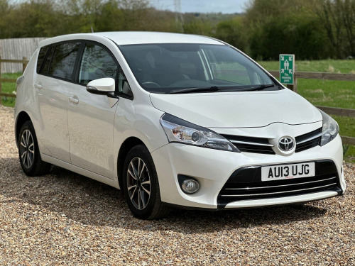 Toyota Verso  2.0 D-4D Icon Euro 5 5dr