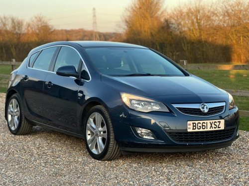Vauxhall Astra  2.0 CDTi ecoFLEX SRi Euro 5 (s/s) 5dr