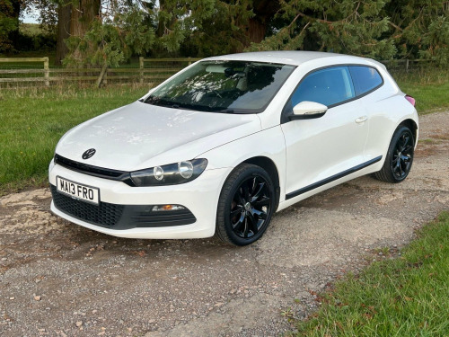 Volkswagen Scirocco  2.0 TDI BlueMotion Tech DSG Euro 5 (s/s) 3dr (Nav)