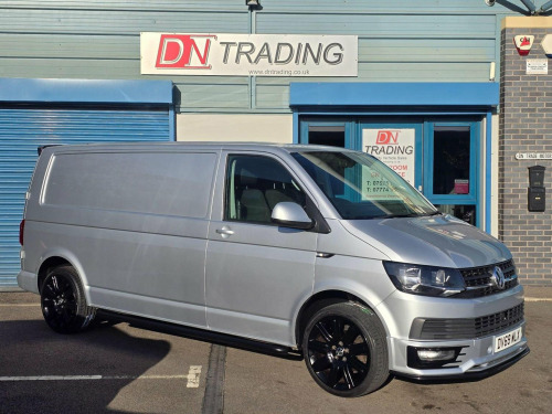 Volkswagen Transporter  2.0 TDI T30 Highline FWD LWB Euro 6 (s/s) 5dr