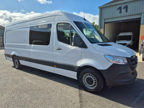 Mercedes-Benz Sprinter  2.0 315 CDI Progressive RWD L3 H2 Euro 6 (s/s) 5dr