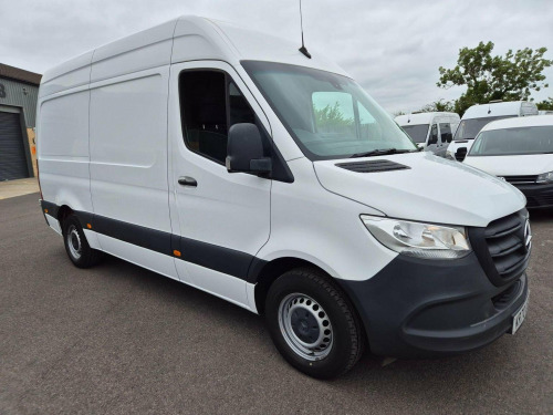 Mercedes-Benz Sprinter  2.0 315 CDI Progressive RWD L2 H2 Euro 6 (s/s) 5dr