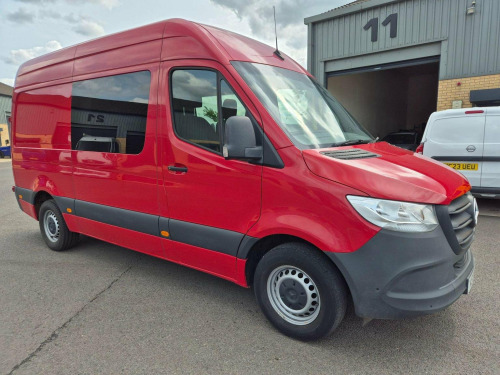 Mercedes-Benz Sprinter  315 MWB 6 seat COMBI crew AIR CON, FSH