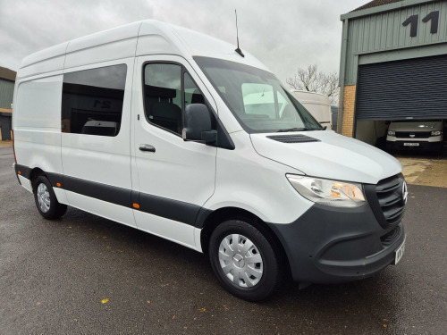 Mercedes-Benz Sprinter  315 CDi MWB 6 seat COMBI crew van RWD 