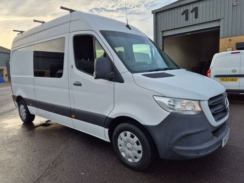 Mercedes-Benz Sprinter  314 MWB PREMIUM Edition 6seat COMBI Crew 