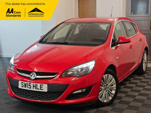 Vauxhall Astra  1.6i Excite Euro 6 5dr