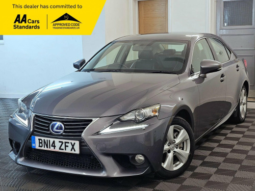 Lexus IS  2.5 300h SE E-CVT Euro 5 (s/s) 4dr