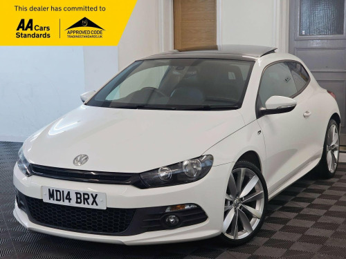 Volkswagen Scirocco  2.0 TDI R-Line DSG Euro 5 3dr (Leather, Nav)