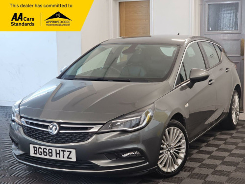 Vauxhall Astra  1.6 CDTi BlueInjection Elite Nav Euro 6 (s/s) 5dr 