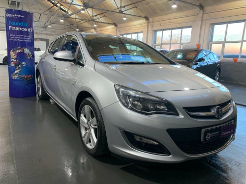 Vauxhall Astra  1.4T 16v SRi Euro 5 5dr