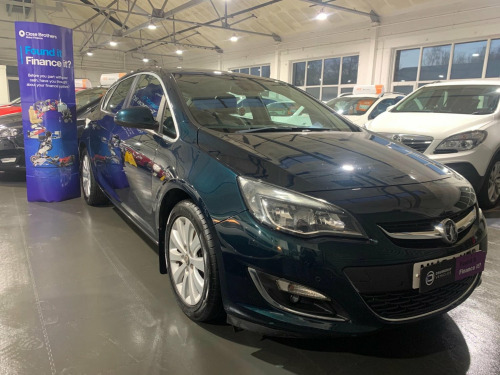 Vauxhall Astra  2.0 CDTi ecoFLEX Elite Euro 5 (s/s) 5dr