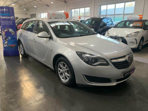 Vauxhall Insignia  2.0 CDTi ecoFLEX Design Sports Tourer Euro 5 (s/s) 5dr