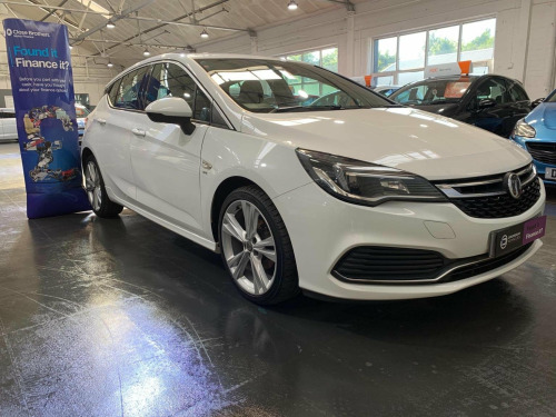 Vauxhall Astra  1.6 CDTi ecoTEC BlueInjection SRi VX Line Nav Euro 6 5dr
