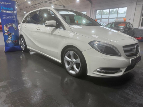 Mercedes-Benz B-Class B200 1.8 B200 CDI BlueEfficiency Sport Euro 5 (s/s) 5dr