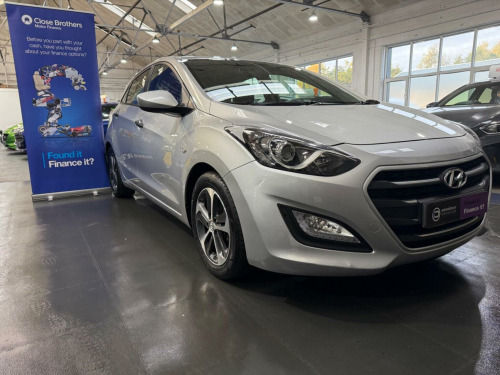 Hyundai i30  1.6 CRDi Blue Drive SE Nav Euro 6 (s/s) 5dr