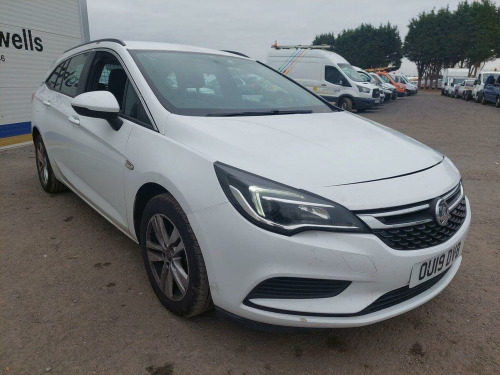 Vauxhall Astra  1.6 CDTi BlueInjection Design Sports Tourer Euro 6 (s/s) 5dr