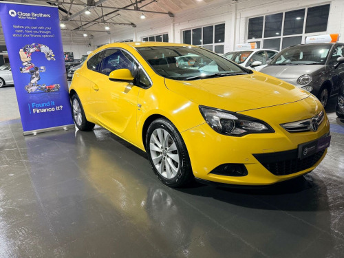 Vauxhall Astra GTC  2.0 CDTi SRi Auto Euro 5 3dr