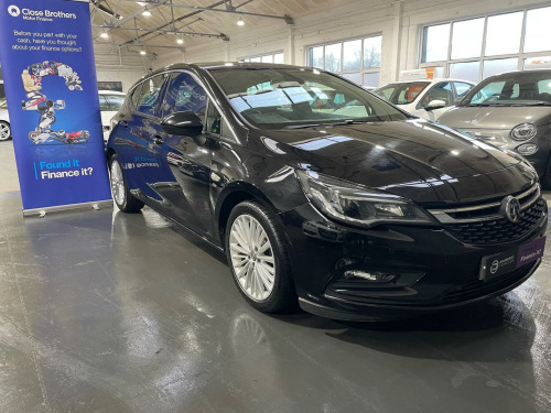 Vauxhall Astra  1.6 CDTi ecoTEC BlueInjection Elite Nav Euro 6 (s/s) 5dr 
