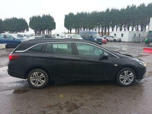 Vauxhall Astra  1.6 CDTi ecoFLEX Design Sports Tourer Euro 6 (s/s) 5dr 